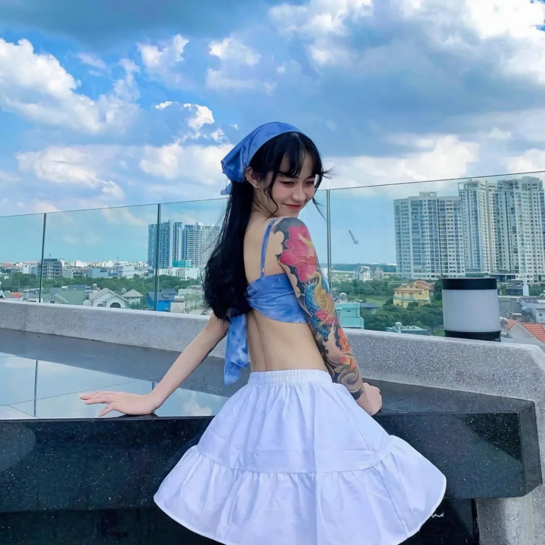 微微一笑很诡异